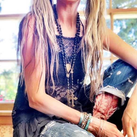 A-Line Ruffles & Lace Layering Tank~ - Picture 6 of 8